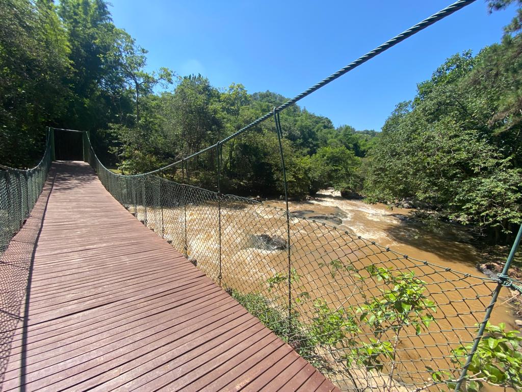 Terreno no Condomínio Orypaba em Monte Alegre do Sul - Foto 6